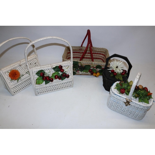 59 - Lisa George Collection - Collection of straw and wicker novelty handbags c1950s, all with various ap... 