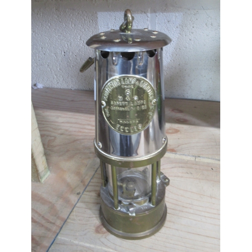 802 - Eccles Type 6 M & O Safety Lamp