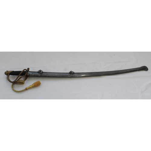 183 - Quality copy of a US 1860 pattern light Cavalry sabre. Stamped US A D K  1862, serial number 15752. ... 