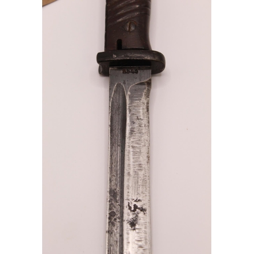 283 - WWII German K98 Mauser bayonet, serial no. 4267. Blade L24.5cm