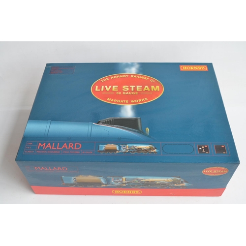 1006 - Hornby OO gauge R1041 LNER Class A4 Mallard live steam locomotive set, missing paper operators manua... 