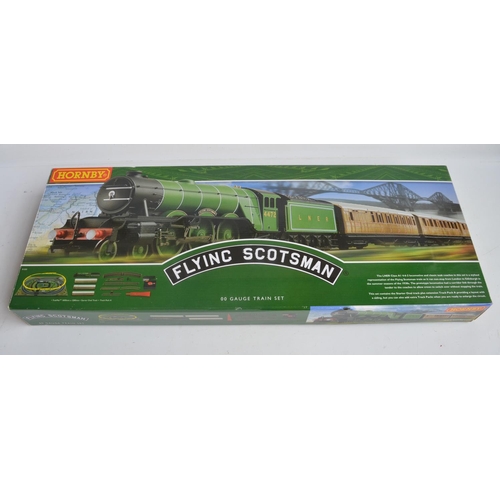 1014 - Hornby R1255 OO gauge Flying Scotsman train set with Class A1 loco, 3 teak coaches, track and access... 