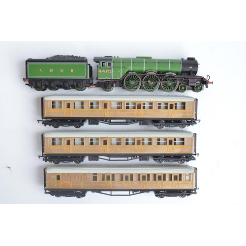 1014 - Hornby R1255 OO gauge Flying Scotsman train set with Class A1 loco, 3 teak coaches, track and access... 