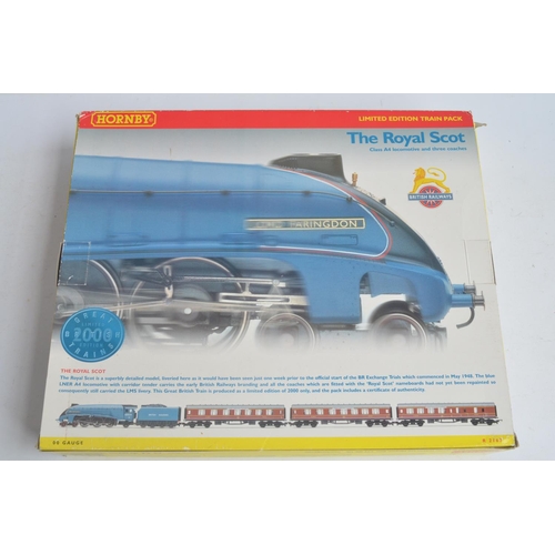 1016 - Hornby R2167 limited edition 'The Royal Scot' train pack (98/2000) with early BR logo Class A4 4-6-2... 