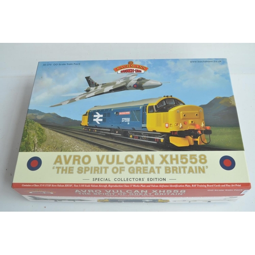 1018 - Bachmann 30-375 special collectors edition Avro Vulcan XH558 'The Spirit Of Great Britain' commemora... 