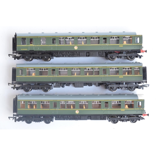 1019 - Hornby R2297A OO gauge BR Class 110 3-car DMU train pack, contents appear in mint condition with sea... 