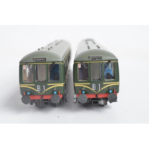 1023 - Bachmann OO gauge 32-900 BR green Class 108 2 car DMU with speed whiskers electric train set with po... 