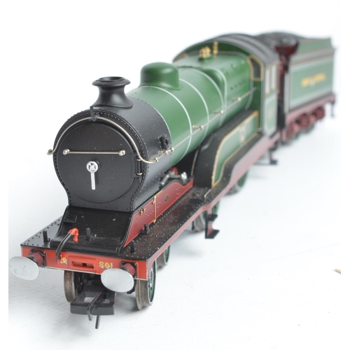 1027 - Bachmann OO gauge 31-147 highly detailed Class D11/1 501 'Mons' 4-4-0 in GCR green livery, model at ... 