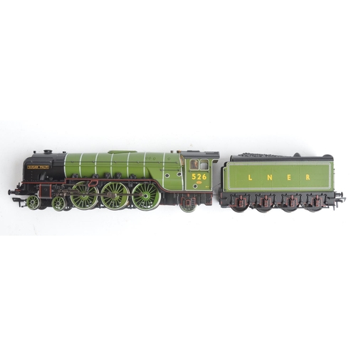 1028 - Bachmann OO gauge 31-530 Class A2 LNER green 526 4-6-2 'Sugar Palm' highly detailed electric train m... 