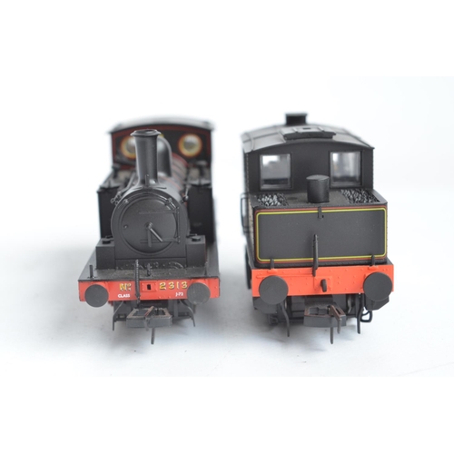 1032 - Two highly detailed OO gauge LNER black livery electric train models to include Bachmann 31-060 J72 ... 