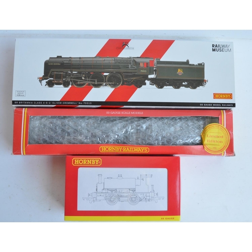 1048 - Three Hornby OO gauge electric steam train models to include R3292 Collectors Club 2014 BR black 0-4... 