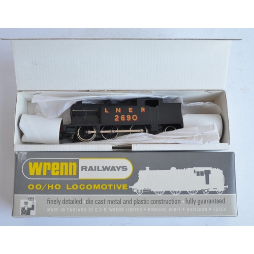 1054 - Boxed Wrenn W2217/A LNER black liveried N2 0-6-2 2690, model in very good overall condition, box ver... 