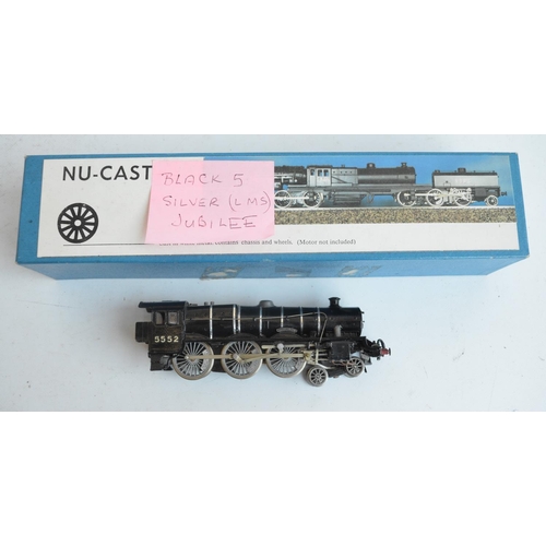 1058 - Three built up OO gauge white metal steam locomotive models to include 2 from DJH complete with tend... 