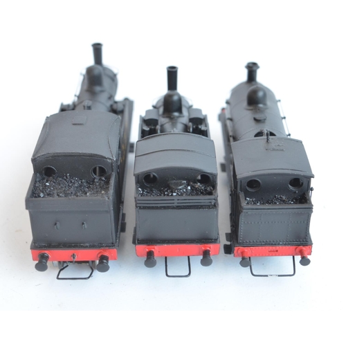 1060 - Three built up white metal OO gauge electric steam locomotive models from Nu-Cast and Wills Finecast... 