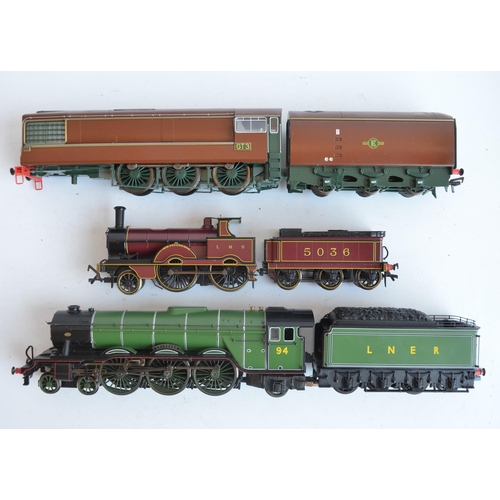 1062 - Three OO gauge electric locomotive models, all damaged/missing major parts to include KR Models GT3 ... 