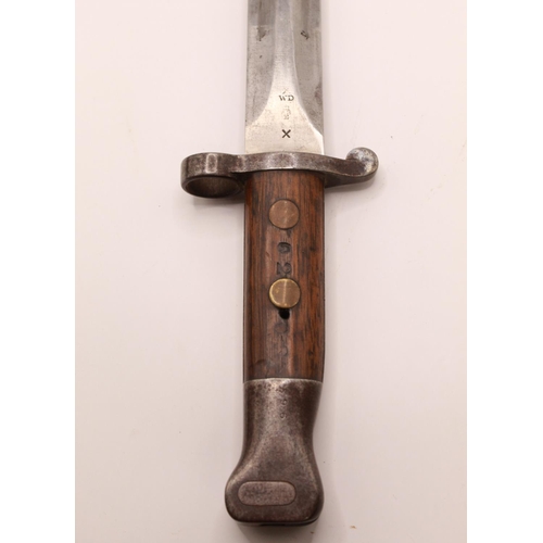 304 - British M1888 Lee Metford bayonet with War Department stamp to ricasso , in good condition complete ... 