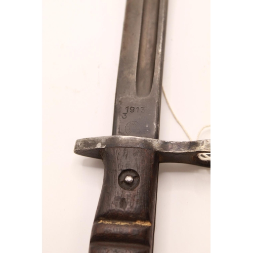 305 - British Lee Enfield 1913 pattern bayonet in good condition, complete with original scabbard, with Re... 