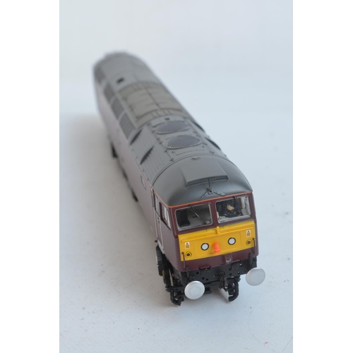 1066 - Bachmann OO gauge 32-818 West Coast Railways Class 47/0 47245 diesel electric locomotive model in at... 