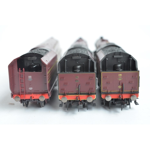 1075 - Three boxed OO gauge electric steam train models from Hornby, all LMS crimson livery to include R333... 