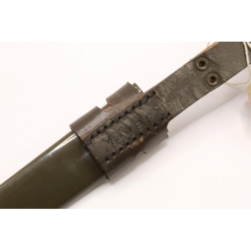 317 - West German Bundeswehr HSK 70 fighting knife, complete with original metal sheath and leather frog. ... 