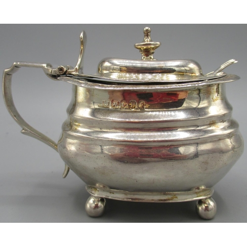 1045 - William IV silver mustard pot stood on four ball feet, gadrooned border, inner Bristol blue liner an... 