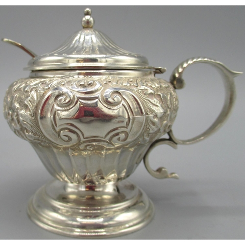 1045 - William IV silver mustard pot stood on four ball feet, gadrooned border, inner Bristol blue liner an... 