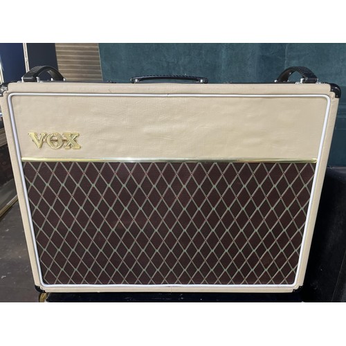 746 - Vox AC30TB serial no.25450, Ashdown Engineering FA 412A amplifier, Vox AC30 serial no.9417N and a un... 