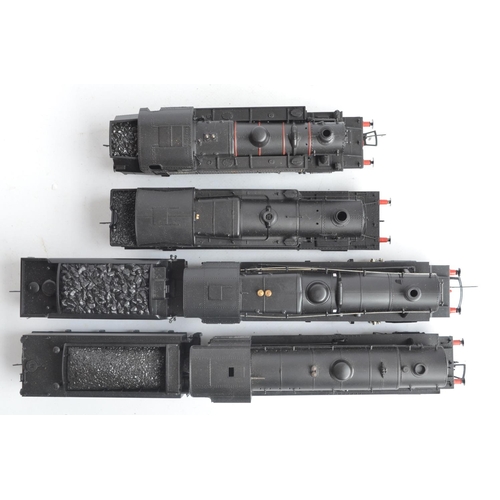 1085 - Four boxed OO gauge electric steam train models, all in BR black late crest livery to include Hornby... 