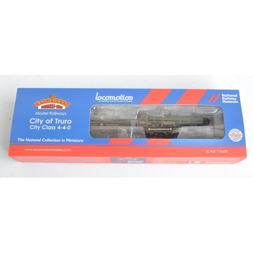 1087 - Bachmann OO gauge 31-725NRMC (National Railway Museum exclusive) GWR (Garter Crest) City Class 4-4-0... 