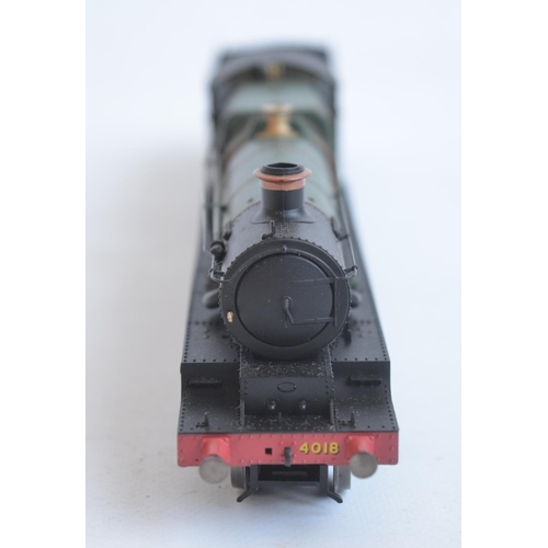 1094 - Hornby OO gauge R3166X GWR 4-6-0 Star Class 'Knight Of The Grand Cross' electric steam locomotive mo... 