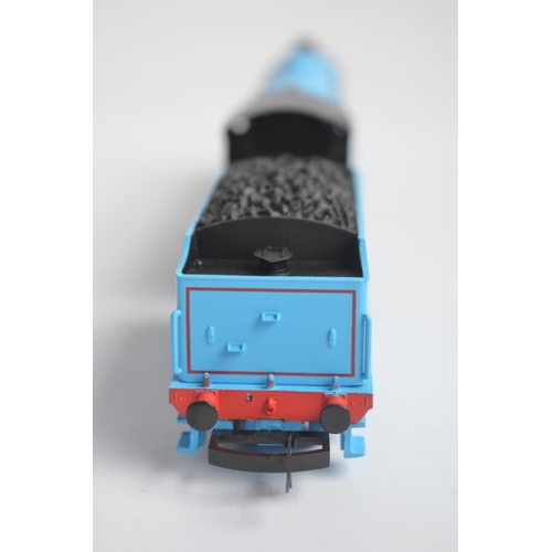 1095 - Hornby OO gauge R9291 Gordon The Blue Engine electric steam train model in near mint condition, box ... 