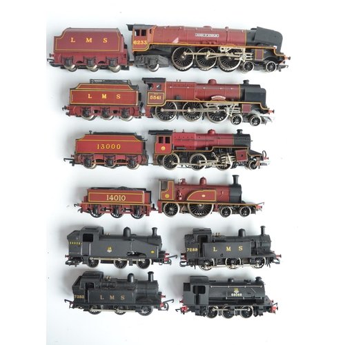 1110 - Collection of unboxed OO gauge electric steam and diesel shunter locomotive models from Hornby, Bach... 