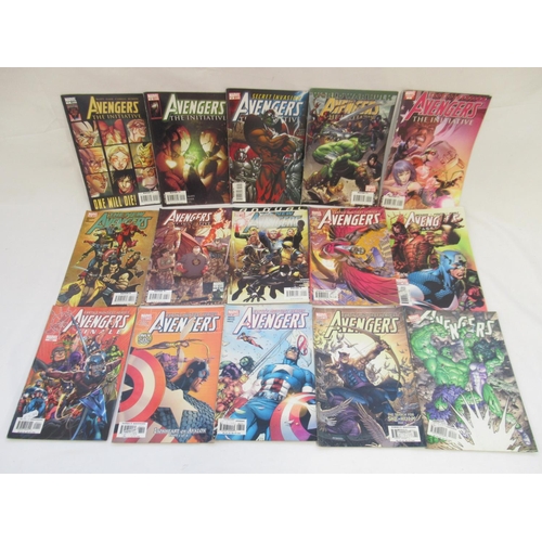 1432 - Marvel Avengers - mixed collection of Avengers comics to inc. Avengers United, Avengers Assembled, A... 