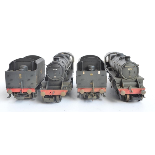 1116 - Two Hornby OO gauge weathered BR black livery Super Detail series electric steam locomotive models t... 