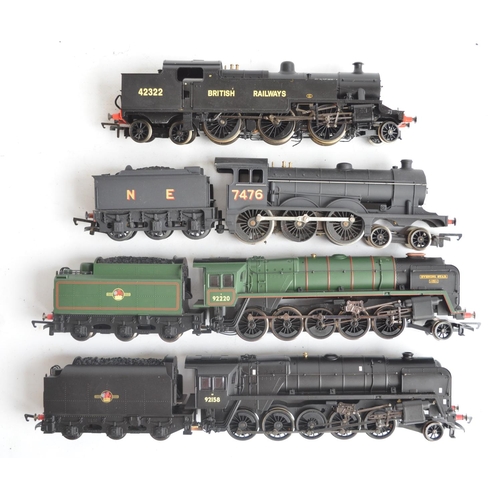 1117 - Four boxed OO gauge electric steam train models from Hornby to include R2398 Super Detail series BR ... 