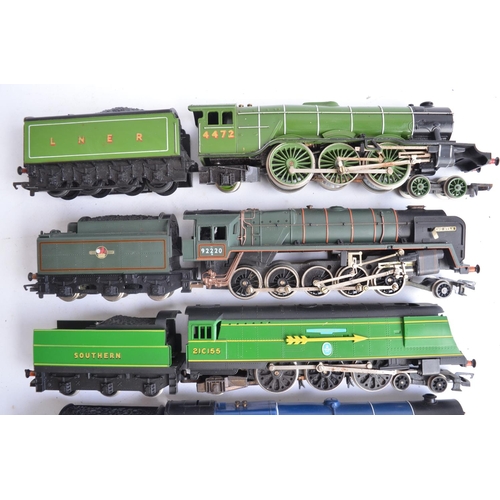 1118 - Seven unboxed previously run OO gauge electric steam locomotive models from Hornby to include Flying... 