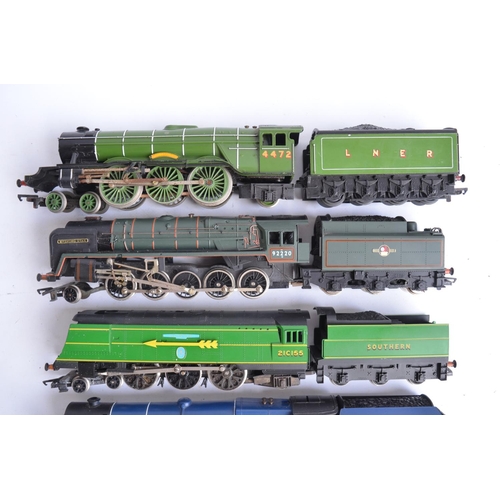 1118 - Seven unboxed previously run OO gauge electric steam locomotive models from Hornby to include Flying... 