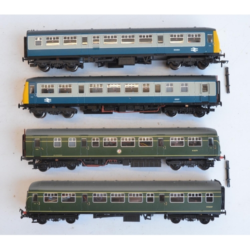 1122 - Two boxed BR Class 101 OO gauge 2 car train packs from Bachmann to include 32-287 blue/grey livery (... 