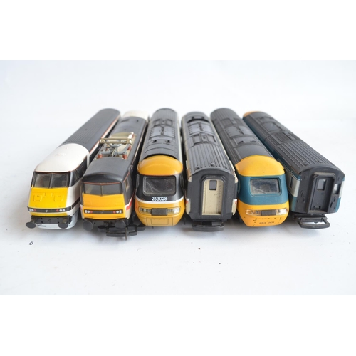 1129 - Collection of five previously run OO gauge InterCity train model pairs, each with power and dummy ca... 