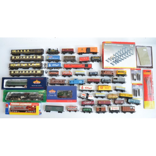 1131 - Collection of previously used OO/HO gauge railway models and accessories to include a boxed Bachmann... 