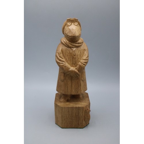 1360 - Robert Mouseman Thompson of Kilburn - carved oak figure of Mr Toad of Toad Hall, wearing a driving c... 