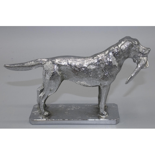 1129 - Chromed metal car bonnet mascot, modelled as a standing Gun Dog with Pheasant, on shaped naturalisti... 