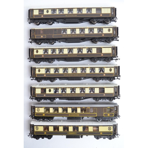 1132 - Seven boxed OO gauge Pullman coaches from Hornby to include 5x Super Detail series coaches with inte... 