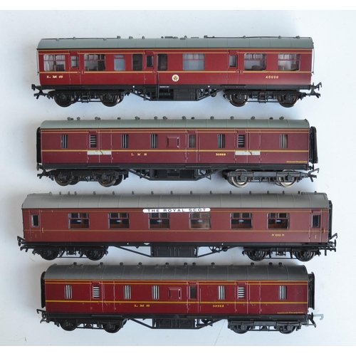 1133 - Nine OO gauge LMS/ex-LMS crimson passenger/parcel coaches from Hornby, Mainline and Bachmann to incl... 