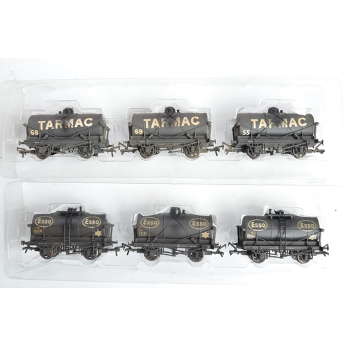 1146 - Collection of boxed OO gauge weathered rolling stock models from Bachmann, Hornby, Dapol and Heljan ... 