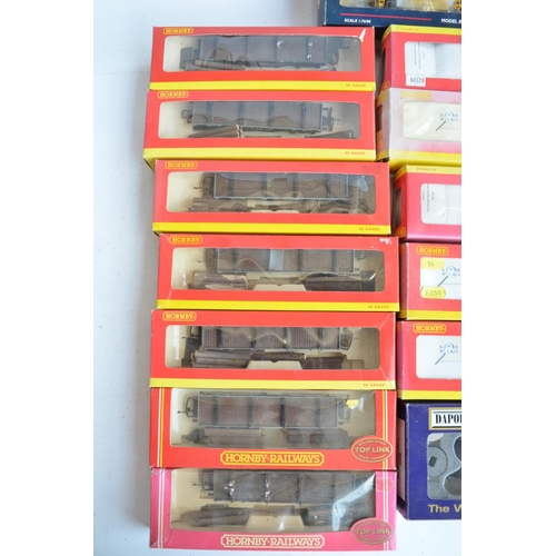 1151 - Collection of previously used OO gauge railway wagons and coaches to include 5x boxed Super Detail s... 