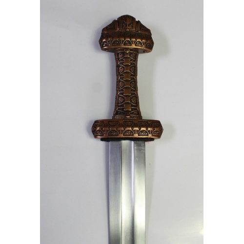 280 - The Sword of Charlemagne, good quality reenactors sword made in Toledo of Spain, overall length 104c... 