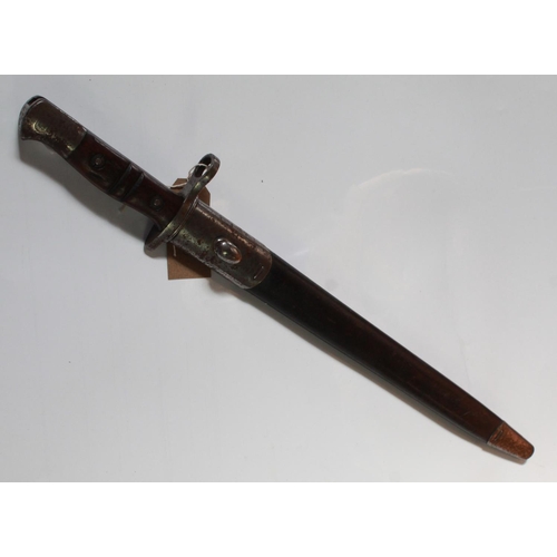 334 - British Lee Enfield 1913 pattern bayonet in good condition, complete with original lightly rusted Ro... 