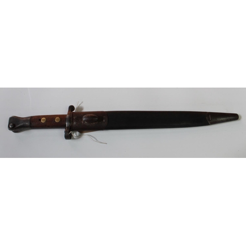 336 - British 1888 pattern Lee Enfield type II bayonet, complete with original scabbard. With Victoria Rex... 