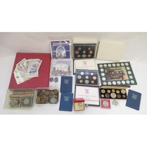 773 - Large mixed collection of British coins and banknotes to inc. 1983 & 84 Royal Mint Proof sets, penni... 